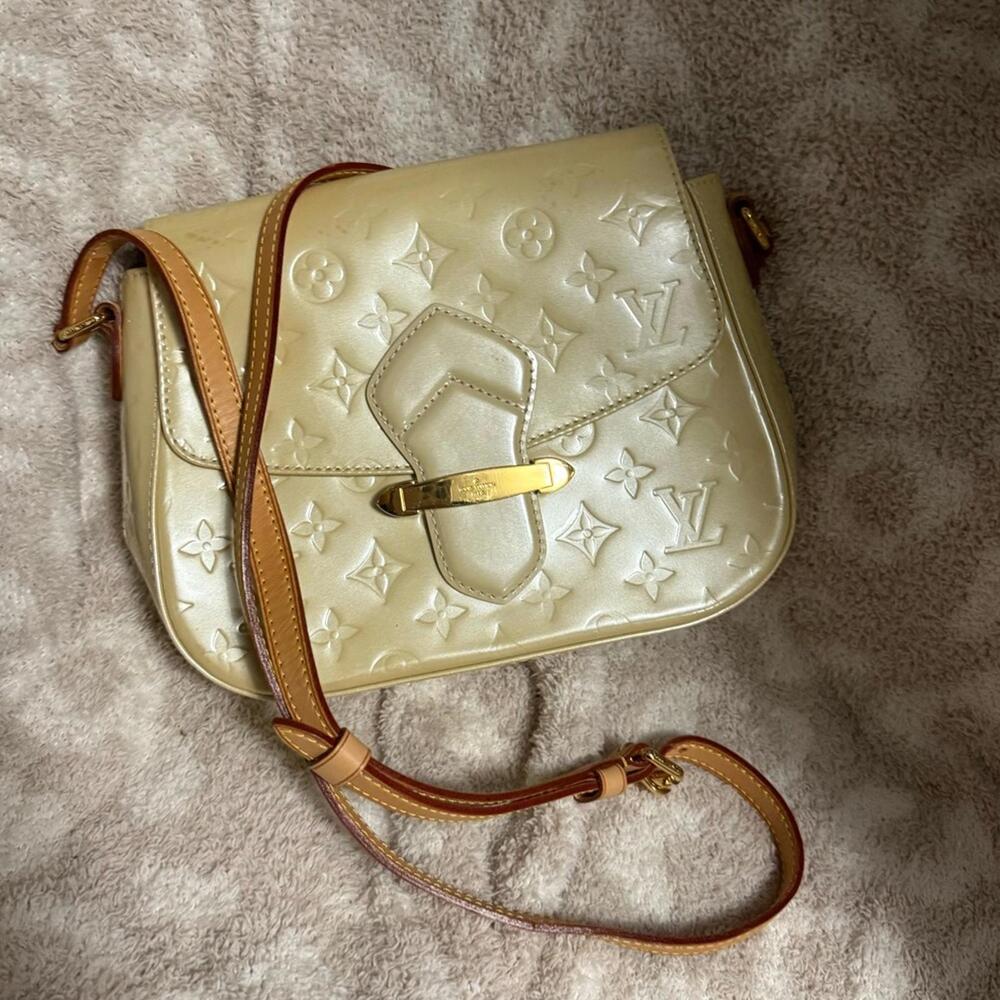 Louis Vuitton Bellflower Vernis Crossbody - COA included - Picture 4 of 10
